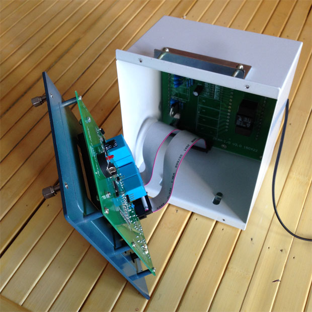 二次消諧器、微機消諧裝置